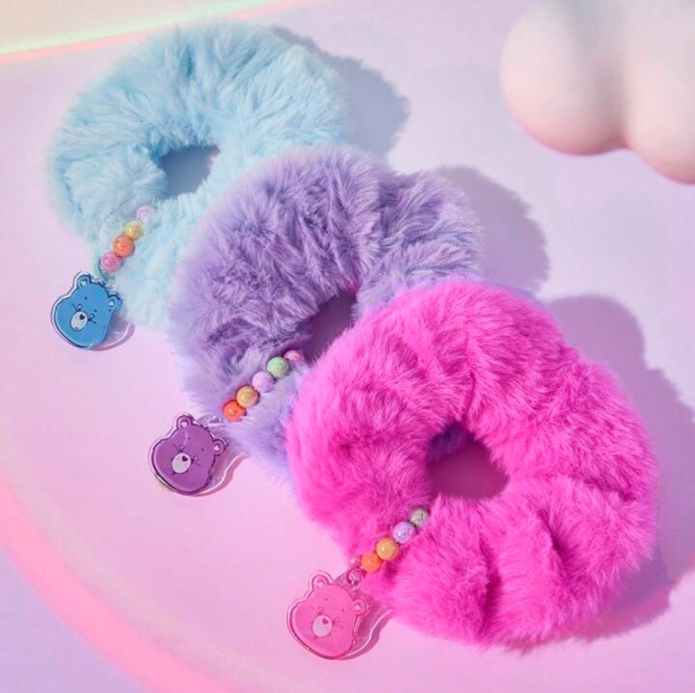 Care bears set fuzzy scrunchies